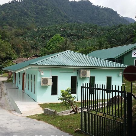 Ulu River Lodge Gopeng Extérieur photo